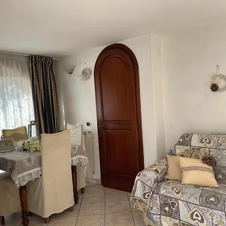 Holiday home Raffinato Bilocale A Vicino Al Mare