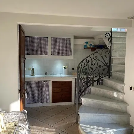 Holiday home Raffinato Bilocale A Vicino Al Mare