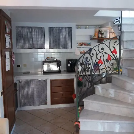 Holiday home Raffinato Bilocale A Vicino Al Mare *