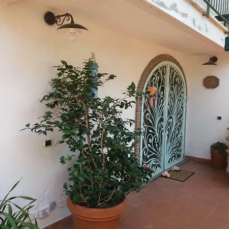 Raffinato Bilocale A Vicino Al Mare Holiday home *