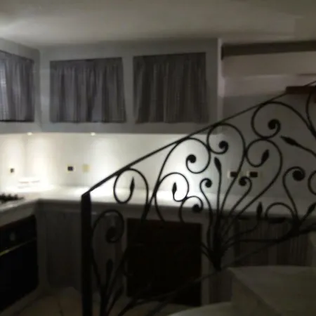 Raffinato Bilocale Sul Mare Lido di Camaiore